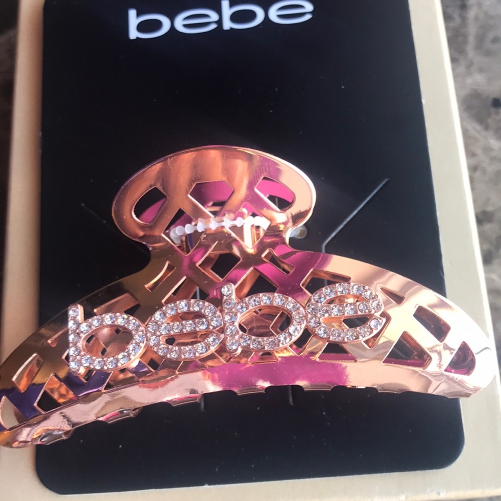Bebe rose gold hair clip. - Picture 2 of 3